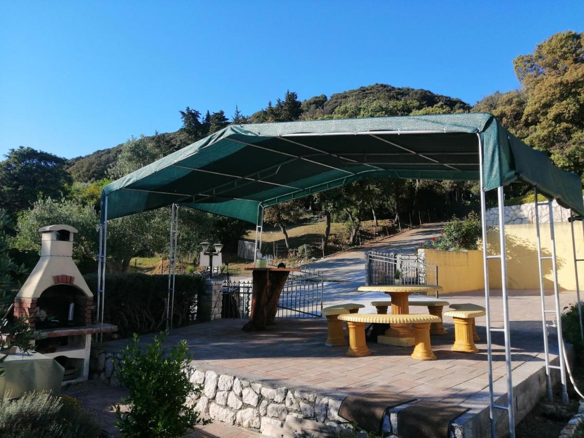 Apartments Fafandjel Rab Town Exterior foto