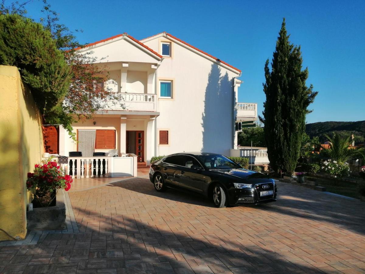 Apartments Fafandjel Rab Town Exterior foto